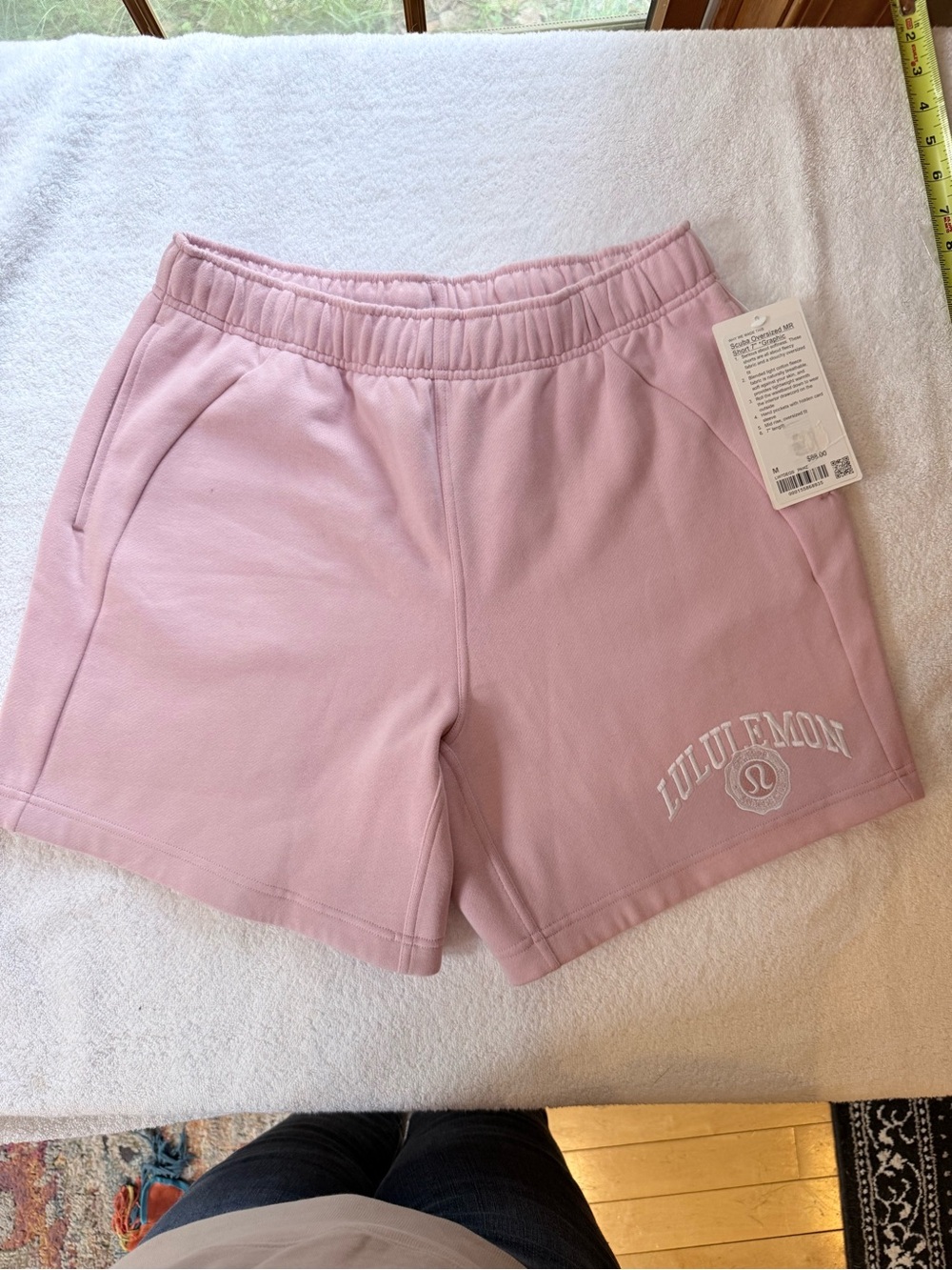 lululemon athletica Women's Light Pink Elastic-Waist Athletic Shorts